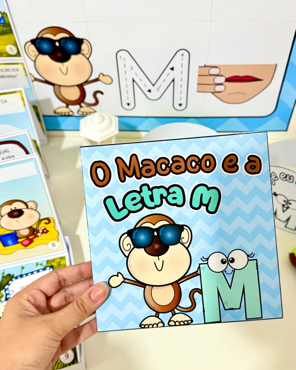 História e Cartaz - Letra M - Imagem 3